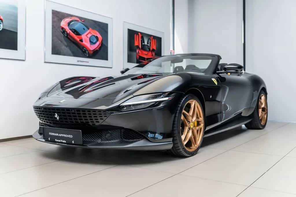 Ferrari Roma Spider 11/2025-photo-1