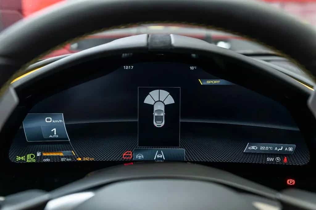 Ferrari Roma Spider 11/2025-photo-23