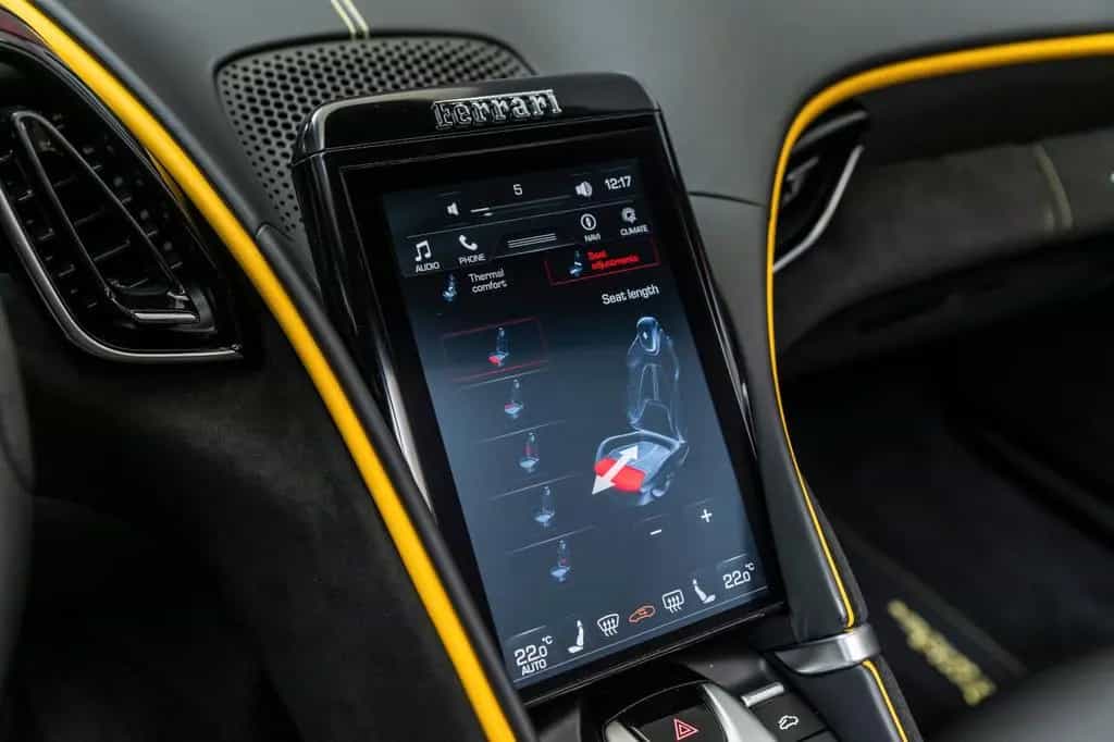 Ferrari Roma Spider 11/2025-photo-27