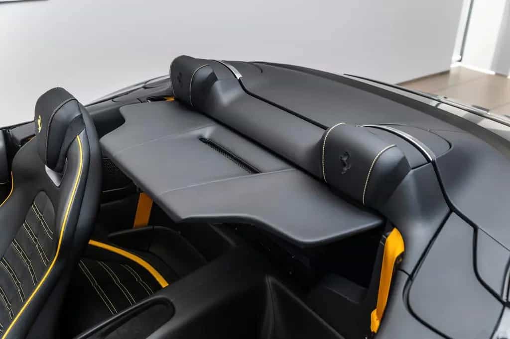 Ferrari Roma Spider 11/2025-photo-41