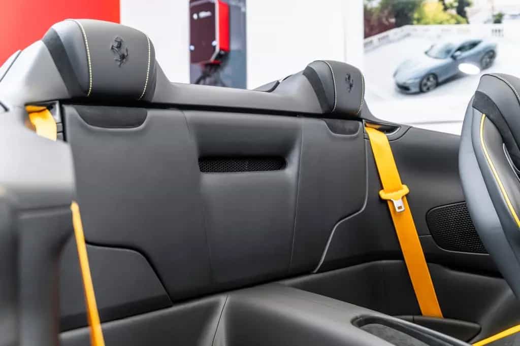 Ferrari Roma Spider 11/2025-photo-45