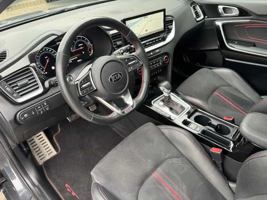Kia ProCeed GT 1,6 T-GDI DCT*GD*Digital Cockpit*AHK* 10/2019-photo-23