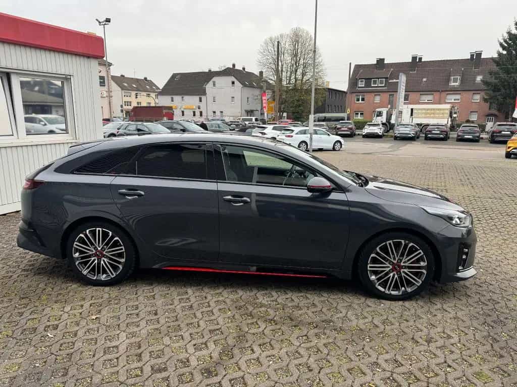 Kia ProCeed GT 1,6 T-GDI DCT*GD*Digital Cockpit*AHK* 10/2019-photo-7