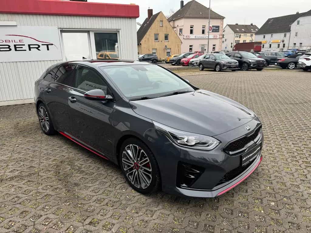Kia ProCeed GT 1,6 T-GDI DCT*GD*Digital Cockpit*AHK* 10/2019-photo-8