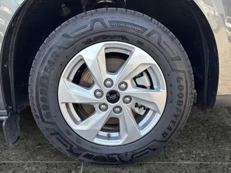 Ford Tourneo Custom 2.0 TDCI 135 PKW 320 L1 Trend FWD null-photo-23