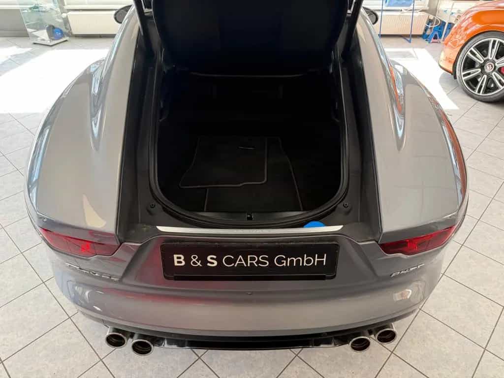 Jaguar F-Type P450 R-WD R-DYNAMIC 07/2023-photo-31