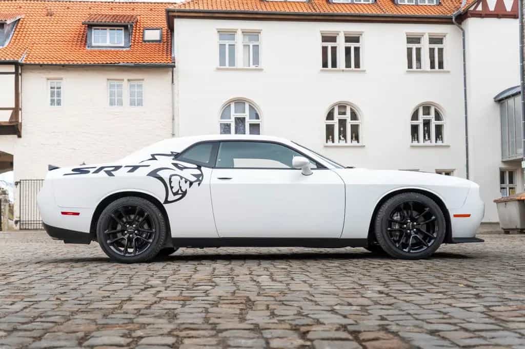 Dodge Challenger 6,4L SCAT PACK ALPINE CARPLAY KAM 03/2022-photo-25