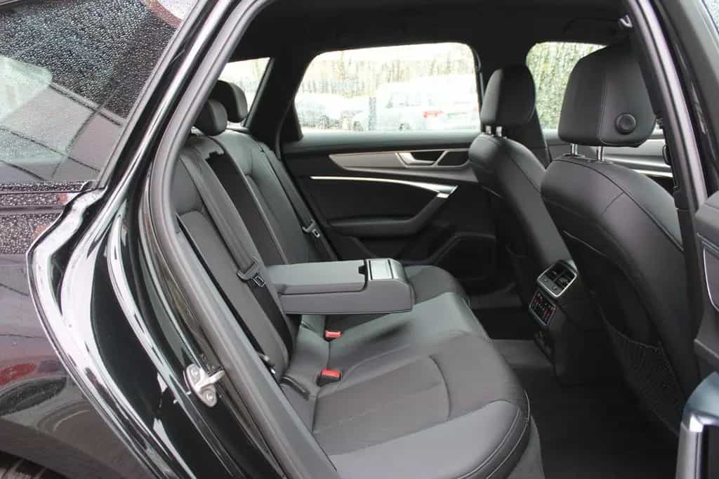 Audi A6 Avant 40 TDI ACC ASG AHK Blackstyle Memory 08/2021-photo-14