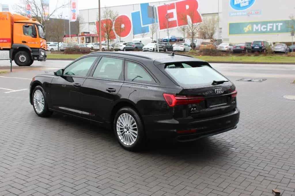 Audi A6 Avant 40 TDI ACC ASG AHK Blackstyle Memory 08/2021-photo-4