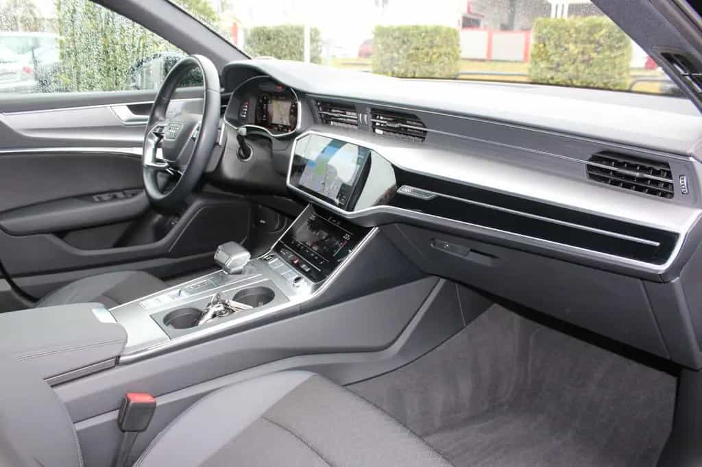 Audi A6 Avant 40 TDI ACC ASG AHK Blackstyle Memory 08/2021-photo-7