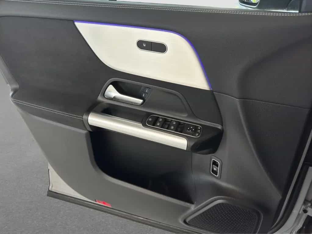 Mercedes-Benz GLA 200 AMG Line*NightPaket*MULTIBEAM LED*Kamera 08/2025-photo-10