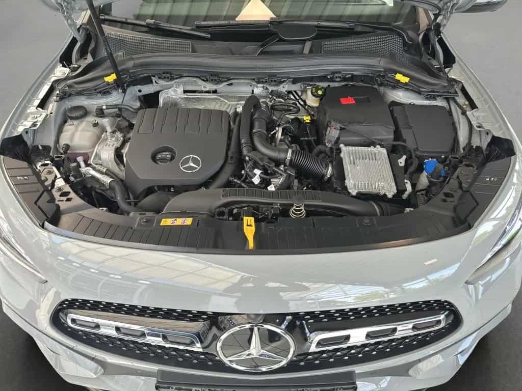 Mercedes-Benz GLA 200 AMG Line*NightPaket*MULTIBEAM LED*Kamera 08/2025-photo-16