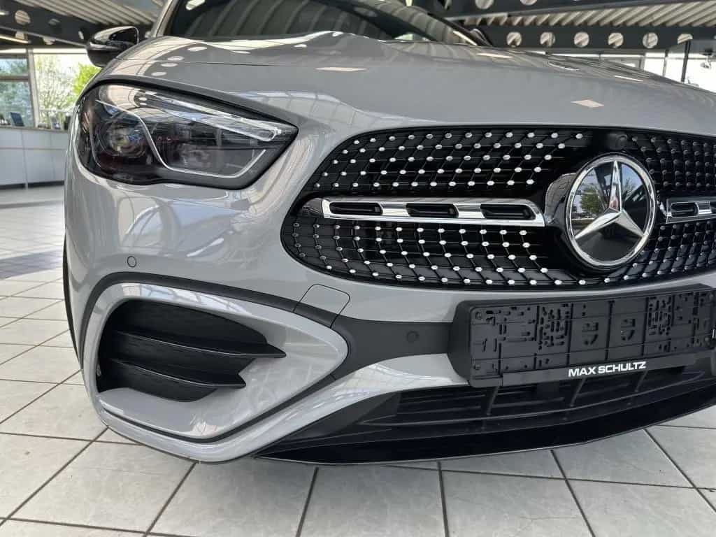 Mercedes-Benz GLA 200 AMG Line*NightPaket*MULTIBEAM LED*Kamera 08/2025-photo-25