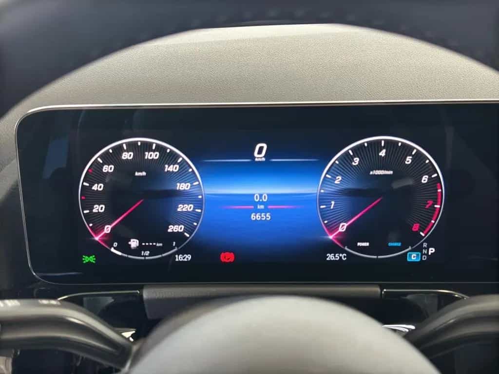 Mercedes-Benz GLA 200 AMG Line*NightPaket*MULTIBEAM LED*Kamera 08/2025-photo-7
