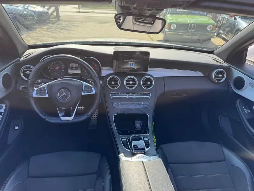 Mercedes-Benz C 200 Cabrio -AMG Line 02/2018-photo-29