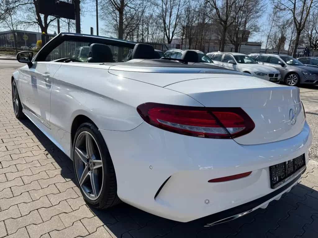 Mercedes-Benz C 200 Cabrio -AMG Line 02/2018-photo-5