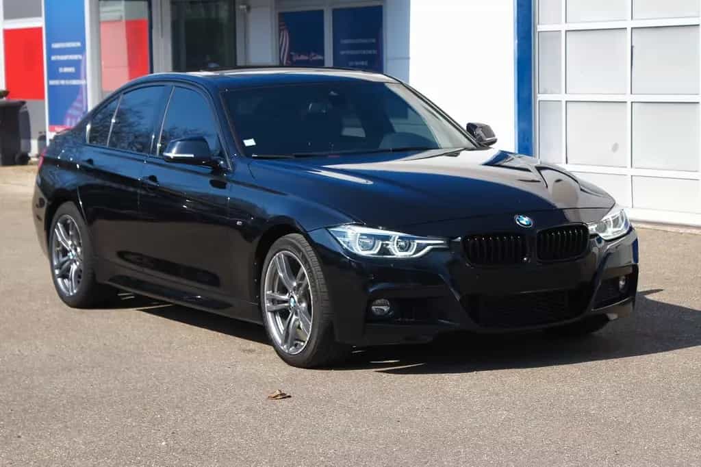 BMW 320 Limousine 320 d M Sport LEDER/NAVI/SD/HUD 02/2018-photo-2