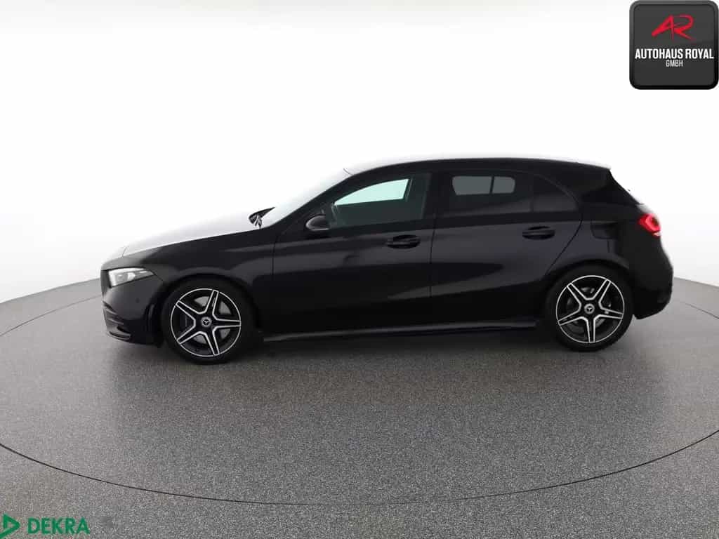 Mercedes-Benz A-Class 250 AMG NIGHT MULTIBEAM,DISTRO,KAMERA,CARPLAY 01/2019-photo-1