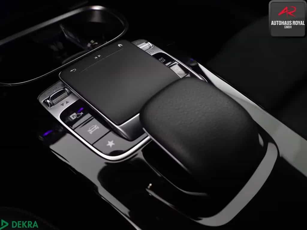 Mercedes-Benz A-Class 250 AMG NIGHT MULTIBEAM,DISTRO,KAMERA,CARPLAY 01/2019-photo-24