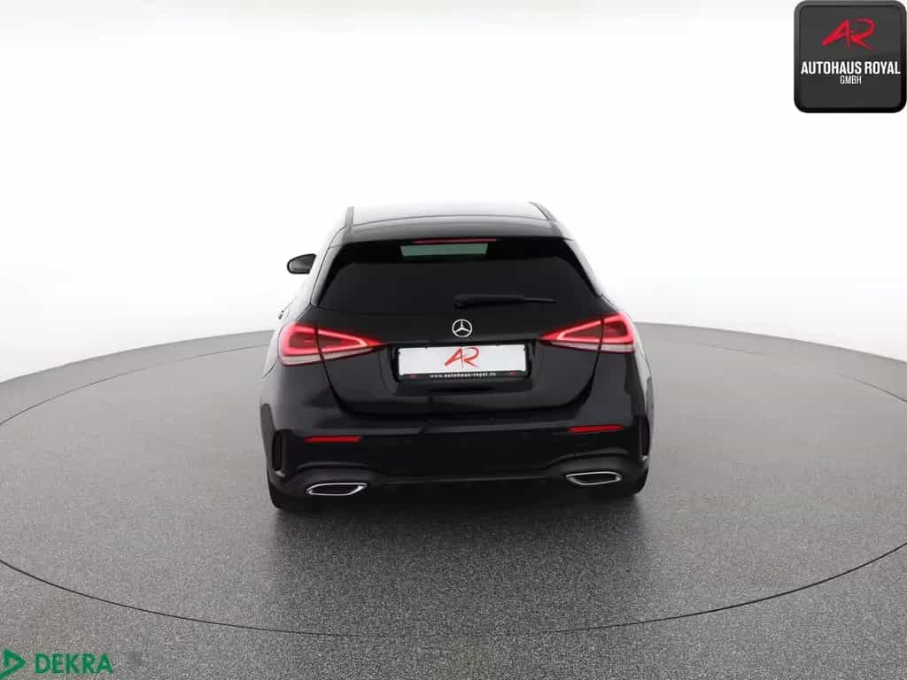 Mercedes-Benz A-Class 250 AMG NIGHT MULTIBEAM,DISTRO,KAMERA,CARPLAY 01/2019-photo-3