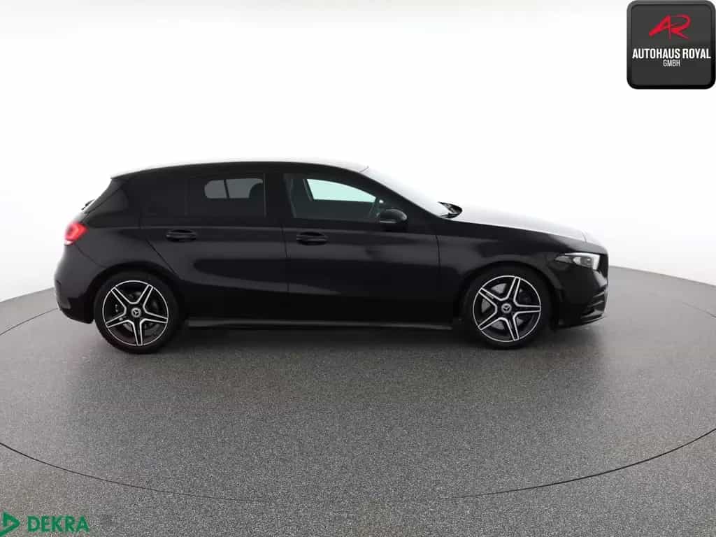 Mercedes-Benz A-Class 250 AMG NIGHT MULTIBEAM,DISTRO,KAMERA,CARPLAY 01/2019-photo-5