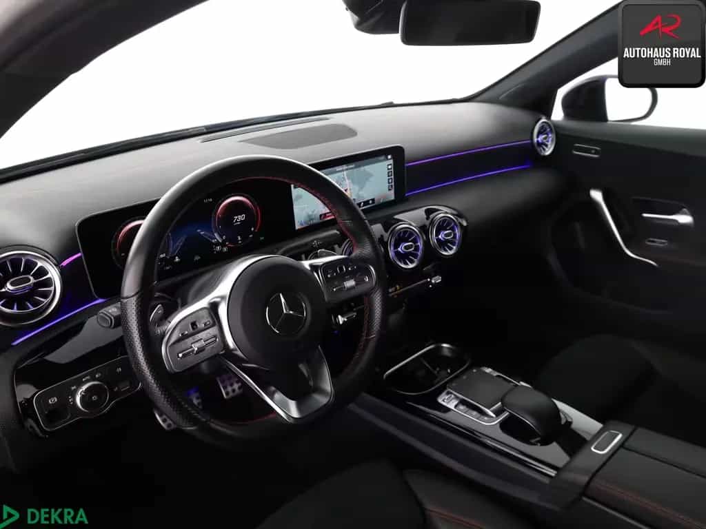 Mercedes-Benz A-Class 250 AMG NIGHT MULTIBEAM,DISTRO,KAMERA,CARPLAY 01/2019-photo-8