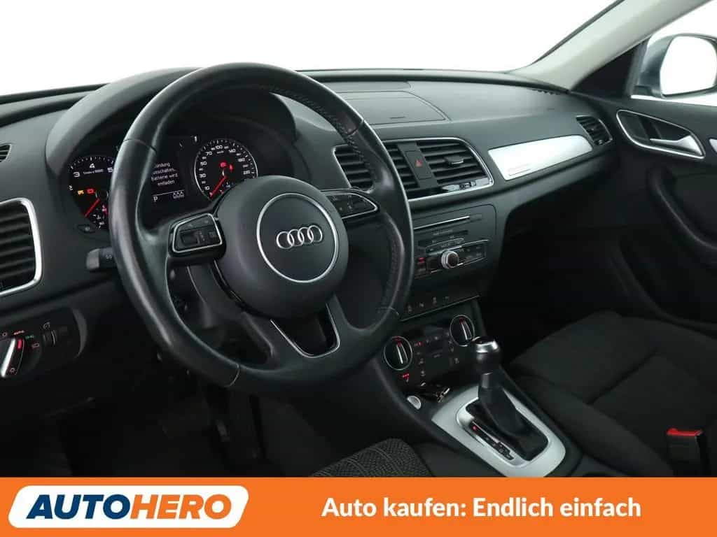 Audi Q3 2.0 TFSI quattro Sport Aut.*NAVI*LED*TEMPO* 06/2017-photo-10