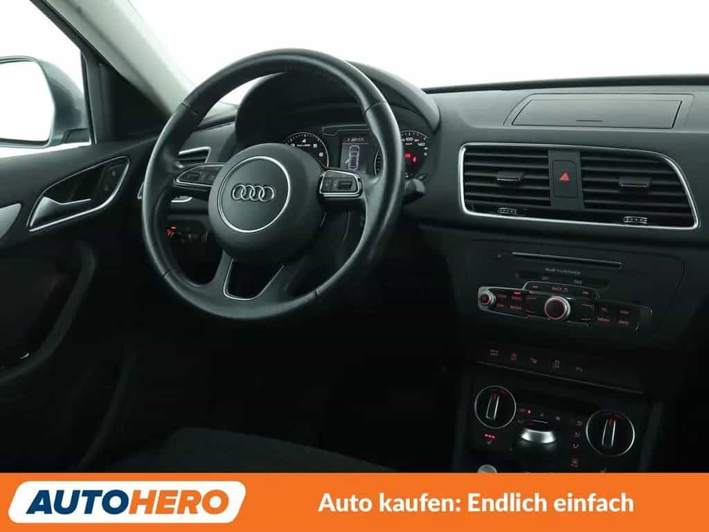 Audi Q3 2.0 TFSI quattro Sport Aut.*NAVI*LED*TEMPO* 06/2017-photo-12