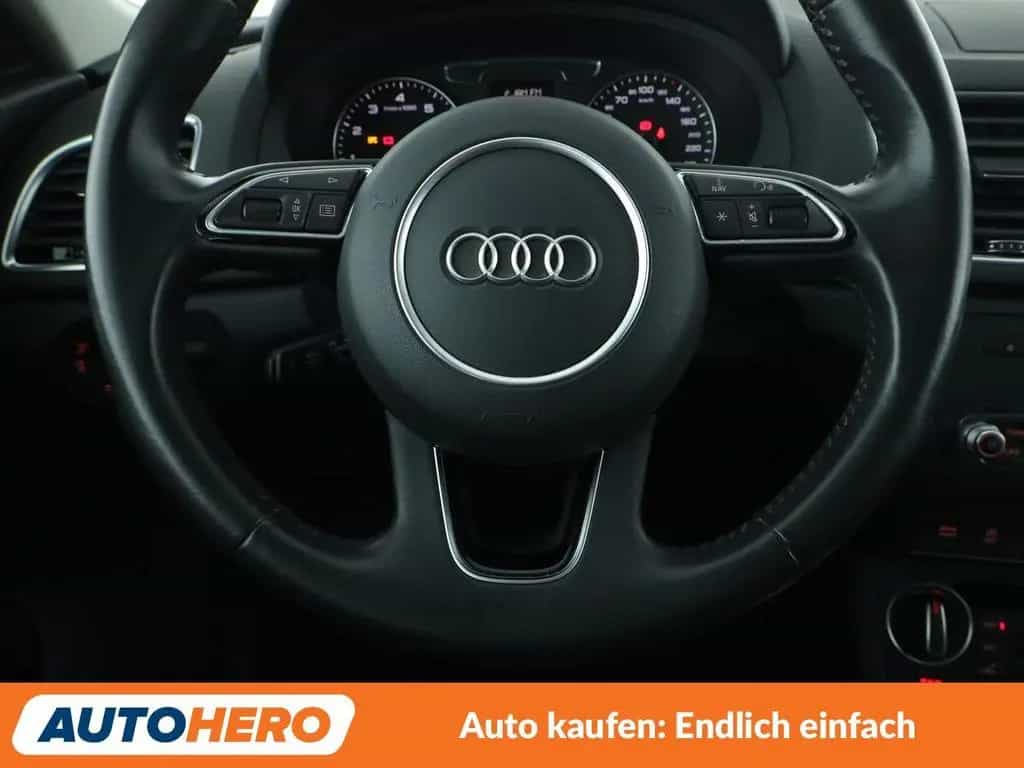 Audi Q3 2.0 TFSI quattro Sport Aut.*NAVI*LED*TEMPO* 06/2017-photo-18