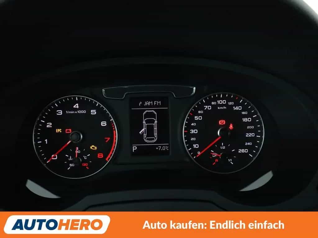 Audi Q3 2.0 TFSI quattro Sport Aut.*NAVI*LED*TEMPO* 06/2017-photo-19