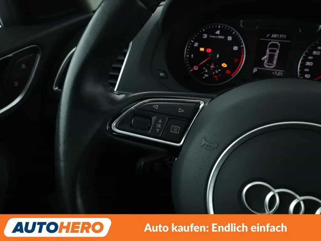 Audi Q3 2.0 TFSI quattro Sport Aut.*NAVI*LED*TEMPO* 06/2017-photo-24