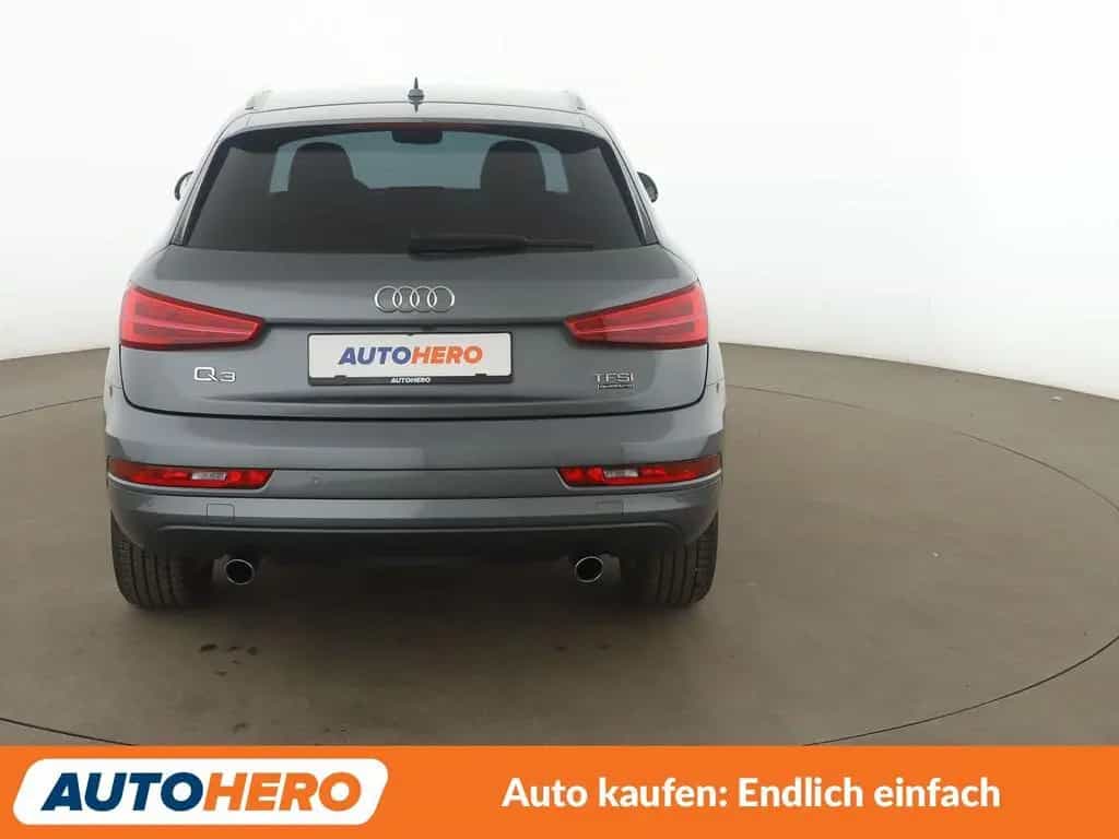 Audi Q3 2.0 TFSI quattro Sport Aut.*NAVI*LED*TEMPO* 06/2017-photo-4