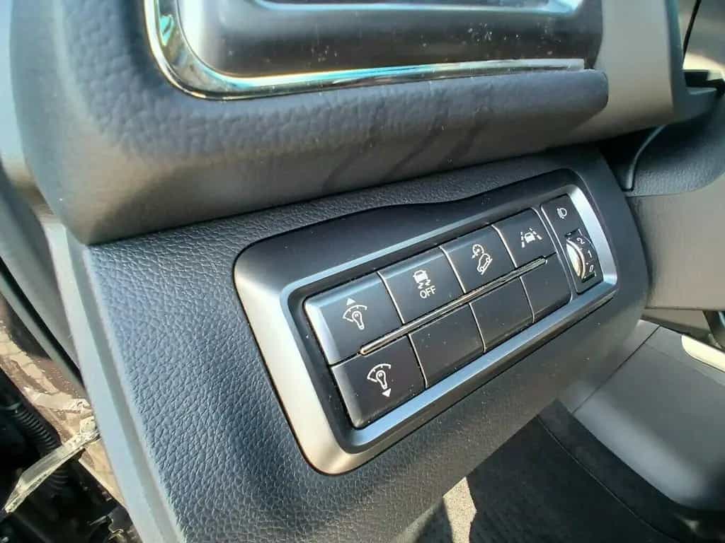 Ssangyong Tivoli Quartz 4x2 11/2020-photo-16