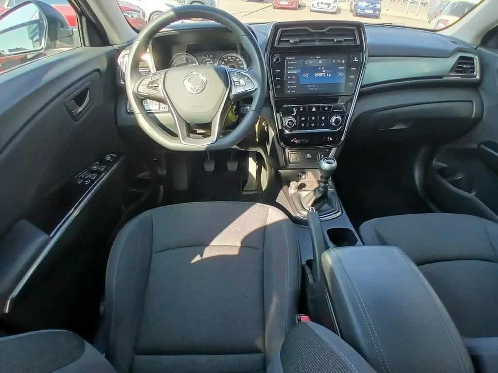 Ssangyong Tivoli Quartz 4x2 11/2020-photo-2