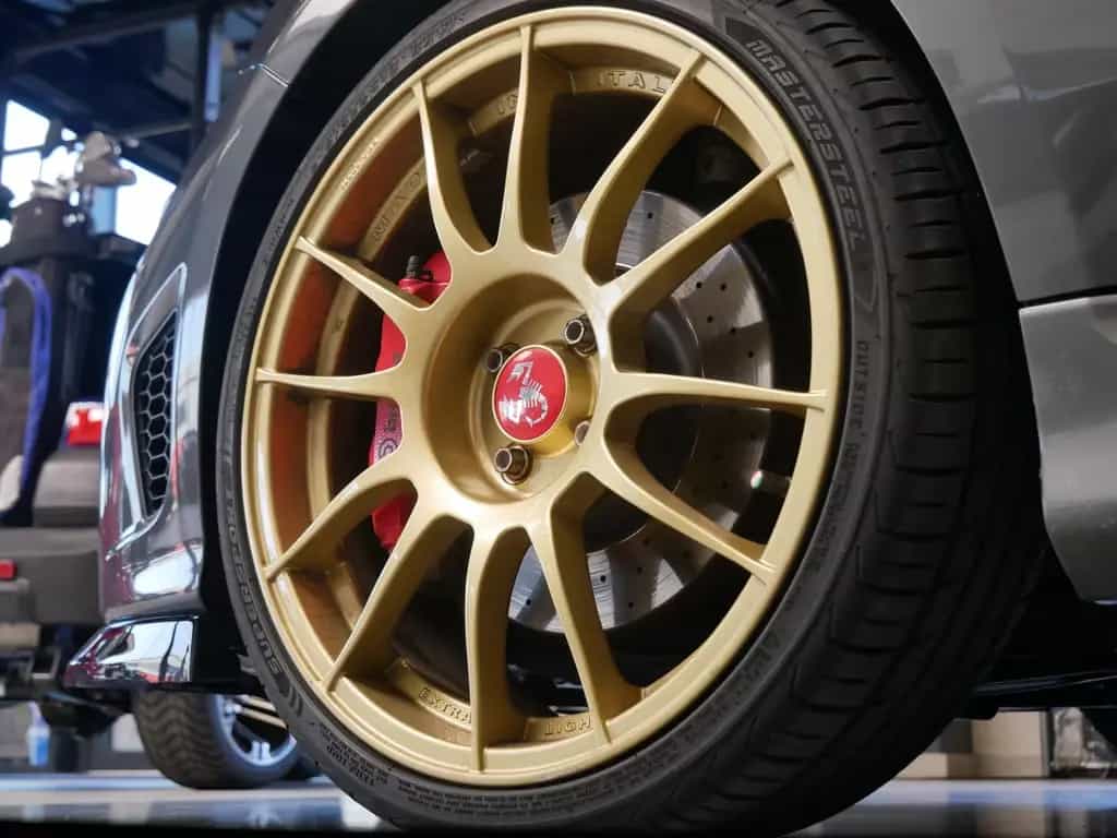 Abarth 500 595 C Competizione Beats Audio Navi PDC 09/2016-photo-17