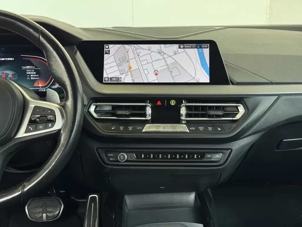 BMW M135 iA xDrive 5-trg. M Paket LiveCock.LED.HUD.PD 04/2021-photo-5