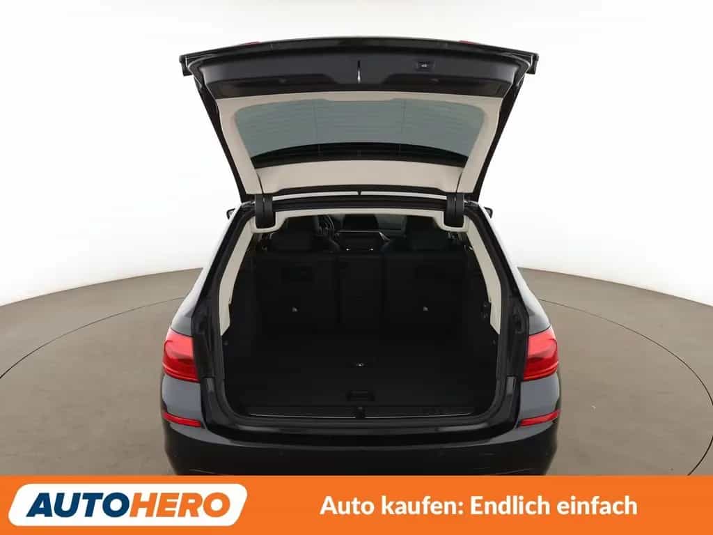 BMW 5 Series 07/2019-photo-16