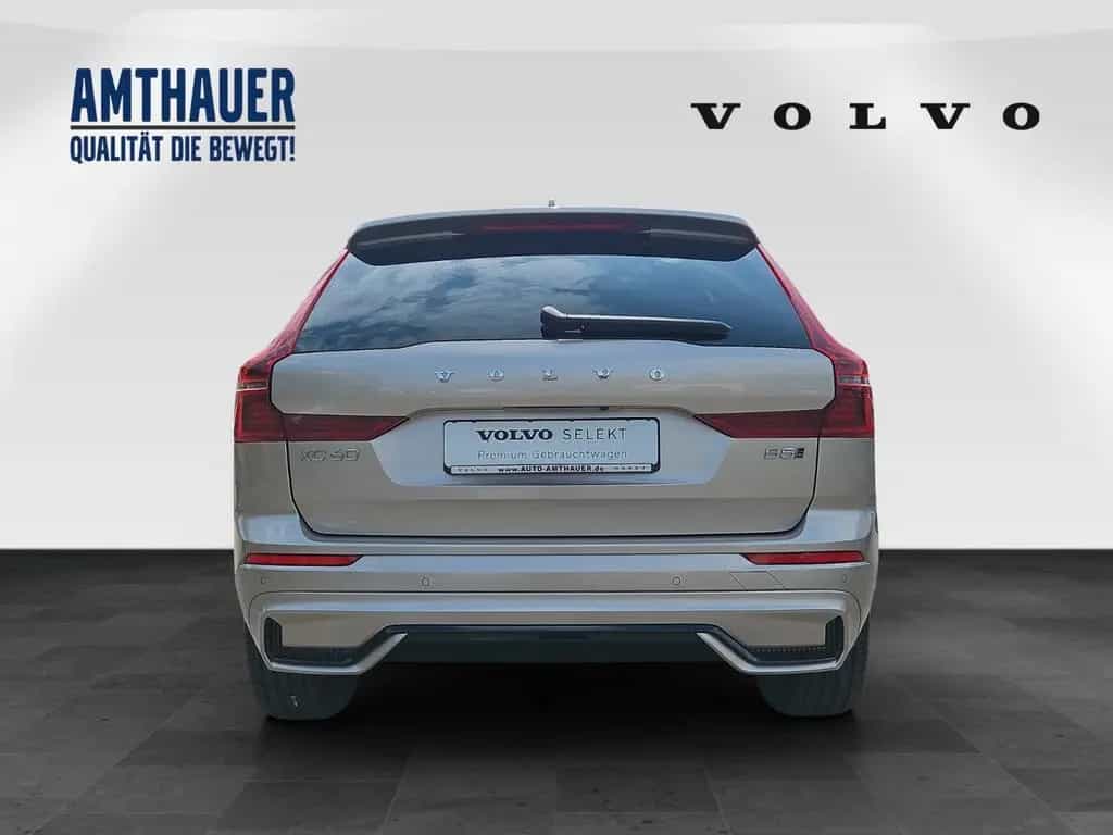 Volvo XC60 B5 AWD Plus Dark Pano/360°/HUD/FACELIFT! 07/2025-photo-4