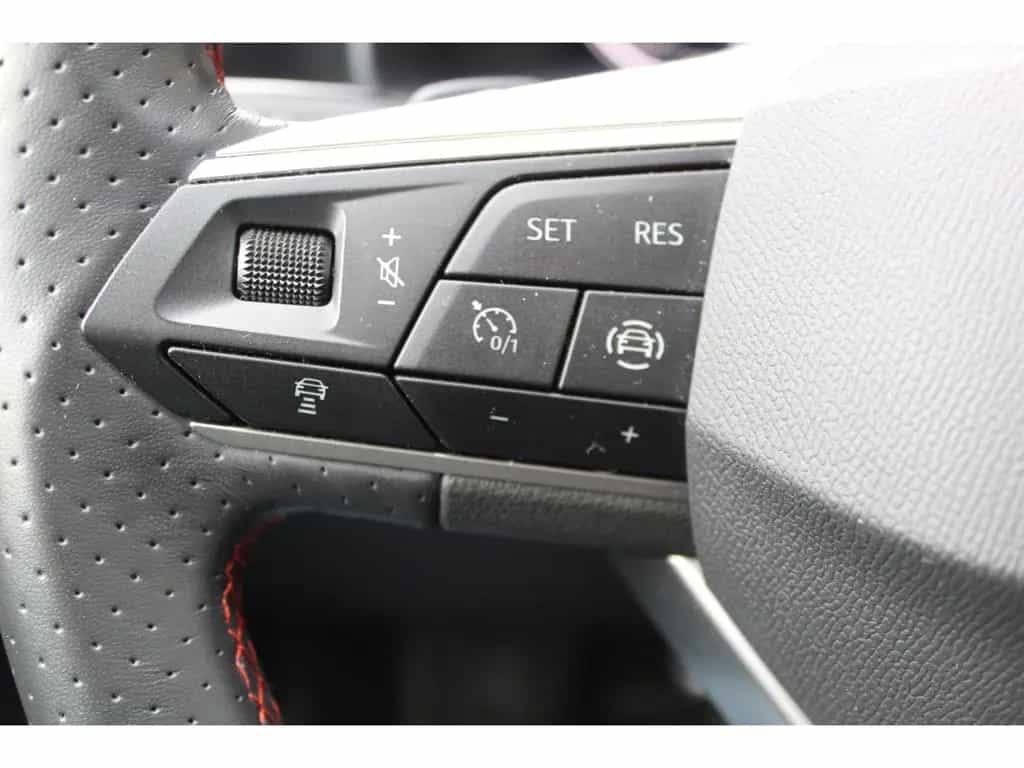 Seat Leon Sportstourer 1.5 TSI DSG FR NAVI KAMERA FUL 04/2022-photo-19