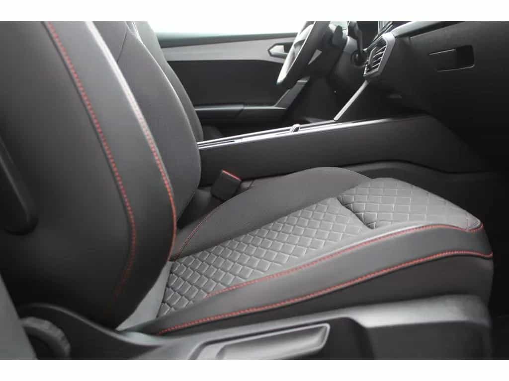 Seat Leon Sportstourer 1.5 TSI DSG FR NAVI KAMERA FUL 04/2022-photo-29