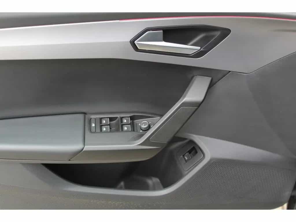 Seat Leon Sportstourer 1.5 TSI DSG FR NAVI KAMERA FUL 04/2022-photo-8
