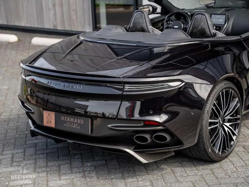 Aston Martin DBS Volante 5.2 V12 Superleggera / B&O 3D / Carb 06/2022-photo-11