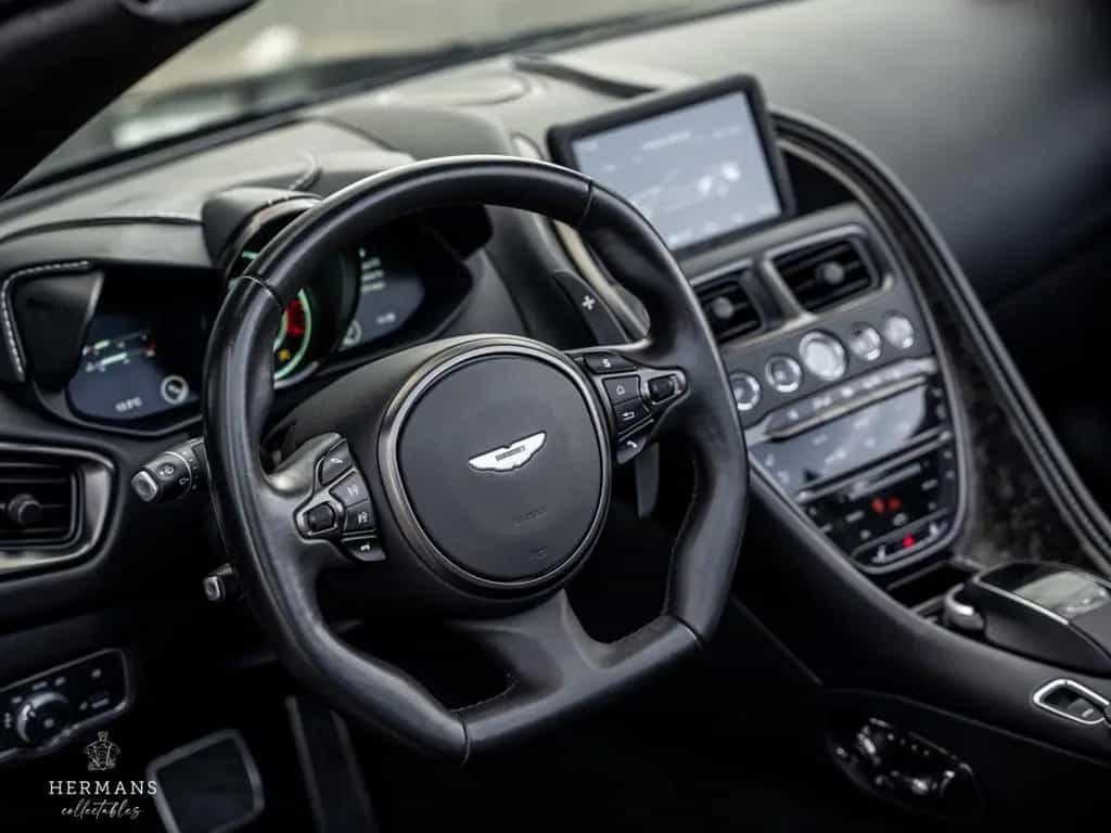 Aston Martin DBS Volante 5.2 V12 Superleggera / B&O 3D / Carb 06/2022-photo-18