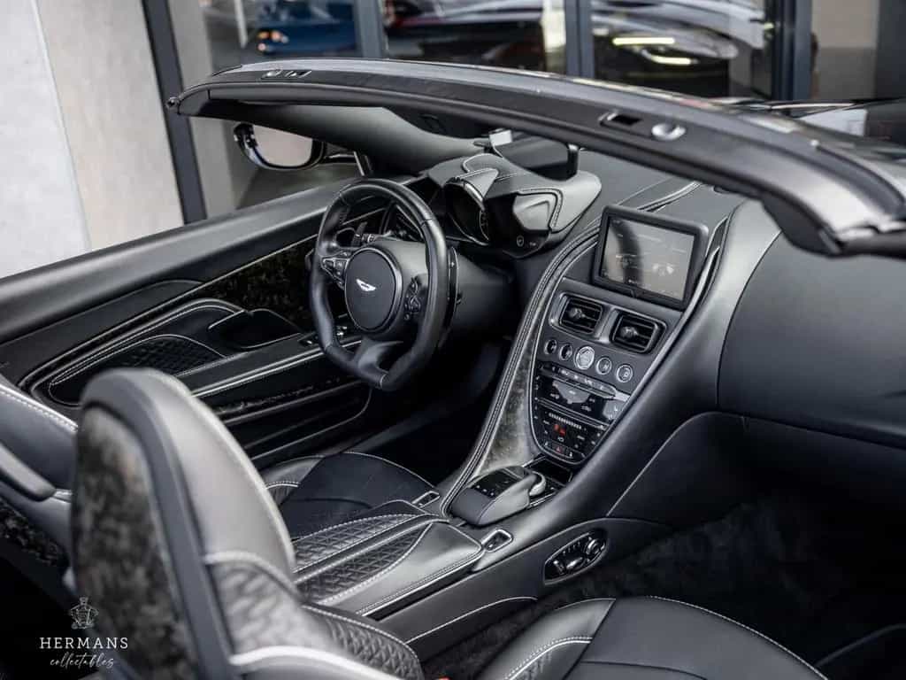 Aston Martin DBS Volante 5.2 V12 Superleggera / B&O 3D / Carb 06/2022-photo-20