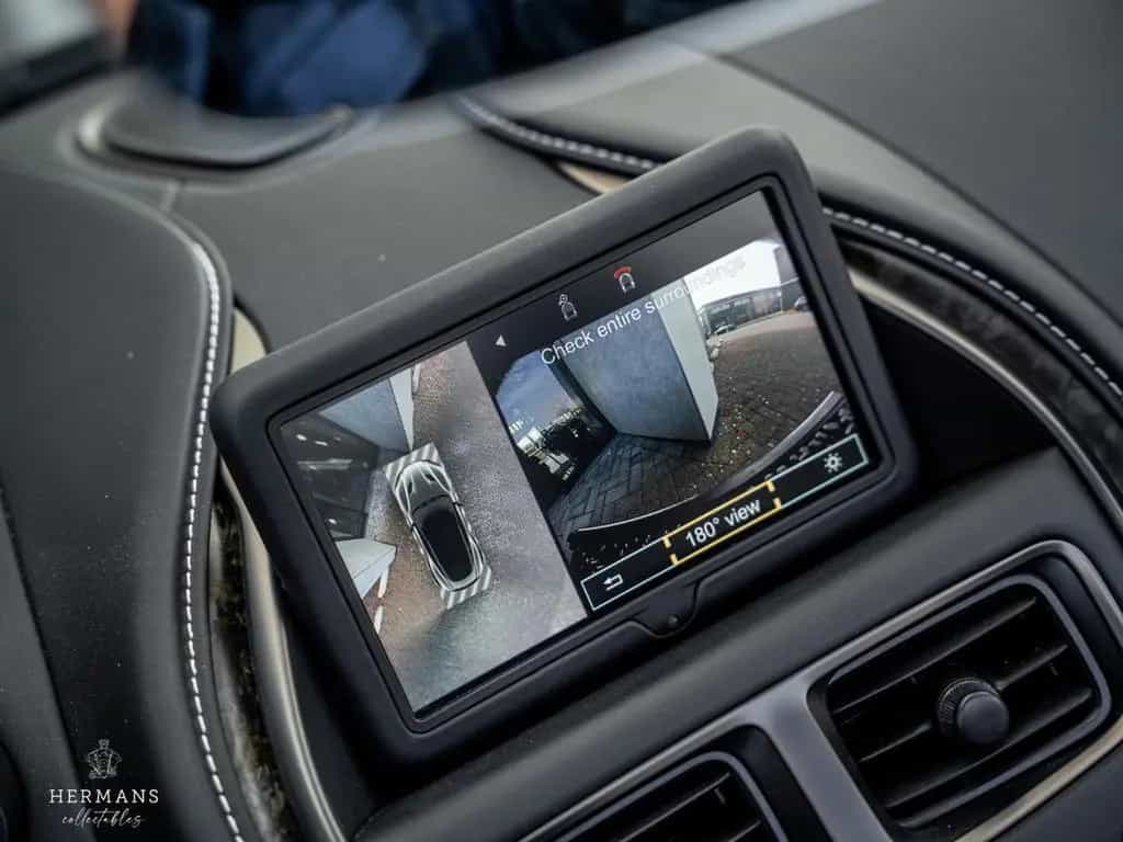 Aston Martin DBS Volante 5.2 V12 Superleggera / B&O 3D / Carb 06/2022-photo-26
