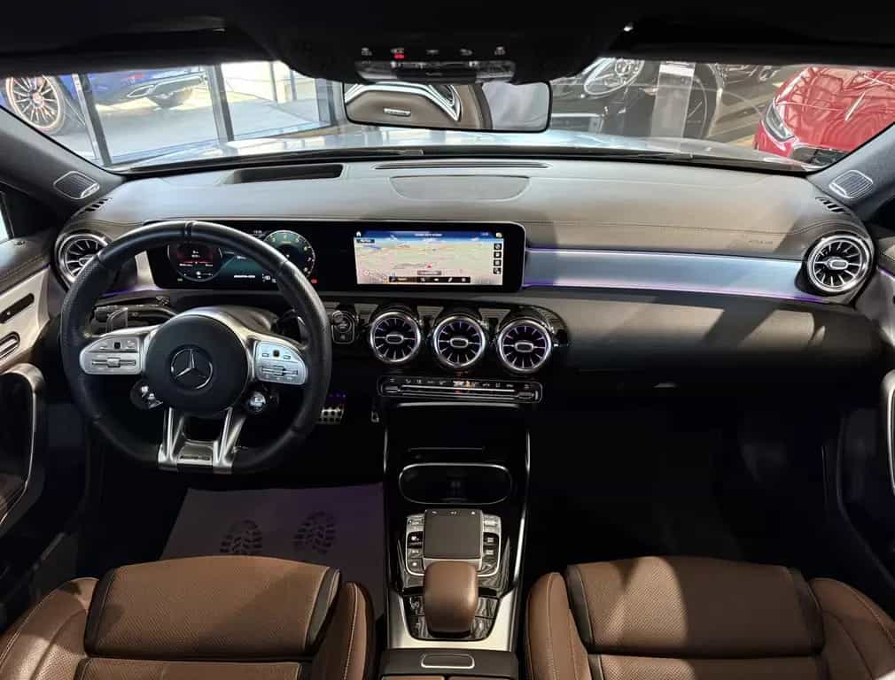 Mercedes-Benz A 35 AMG 4Matic*SCHALE*360°*HUD*BURMESTER*DISTR. 11/2018-photo-14