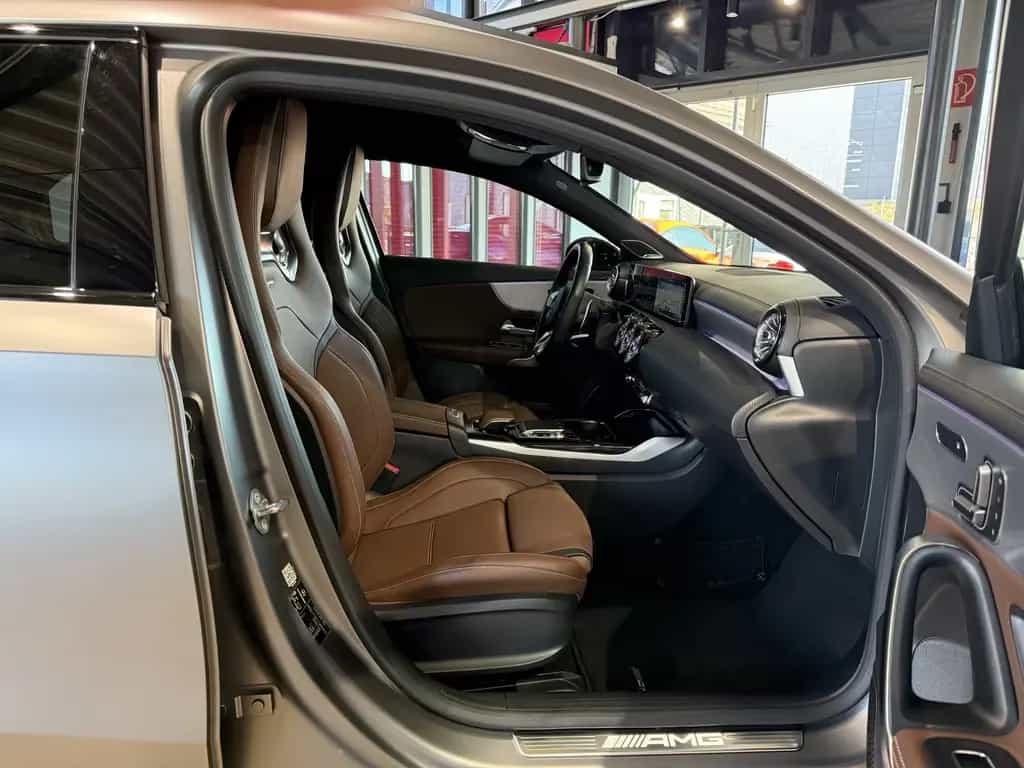 Mercedes-Benz A 35 AMG 4Matic*SCHALE*360°*HUD*BURMESTER*DISTR. 11/2018-photo-16