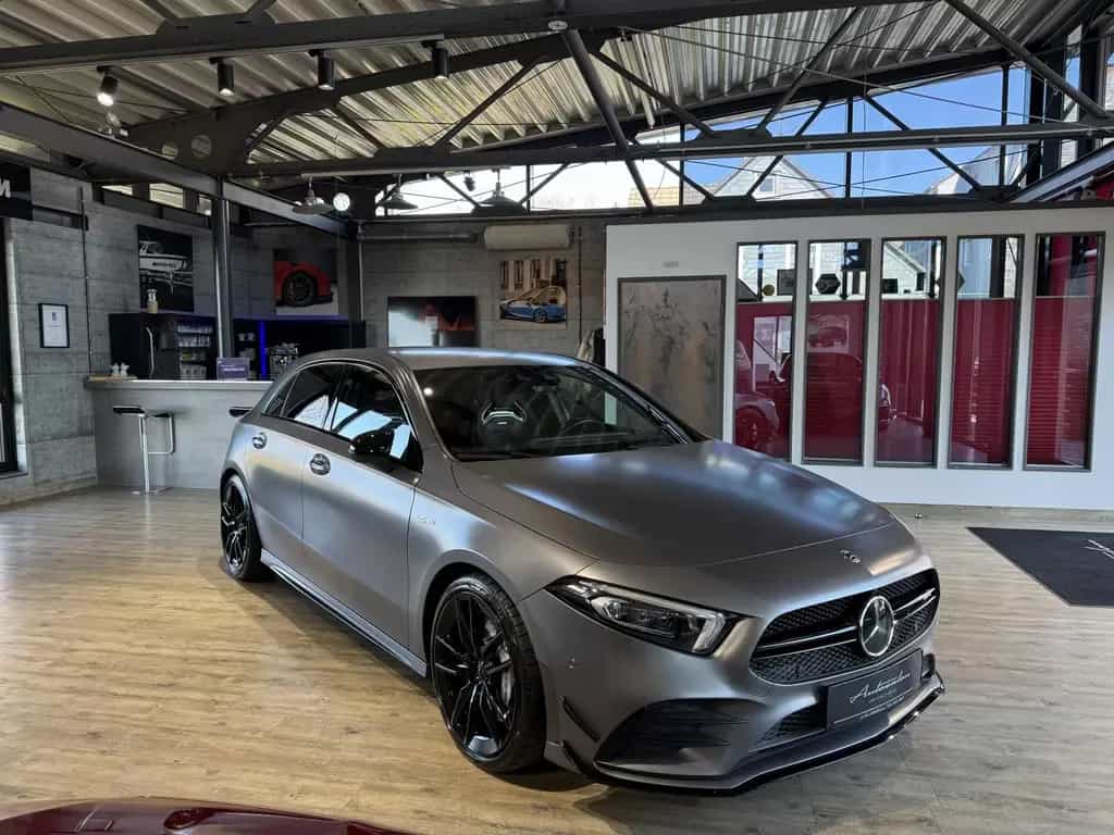 Mercedes-Benz A 35 AMG 4Matic*SCHALE*360°*HUD*BURMESTER*DISTR. 11/2018-photo-8