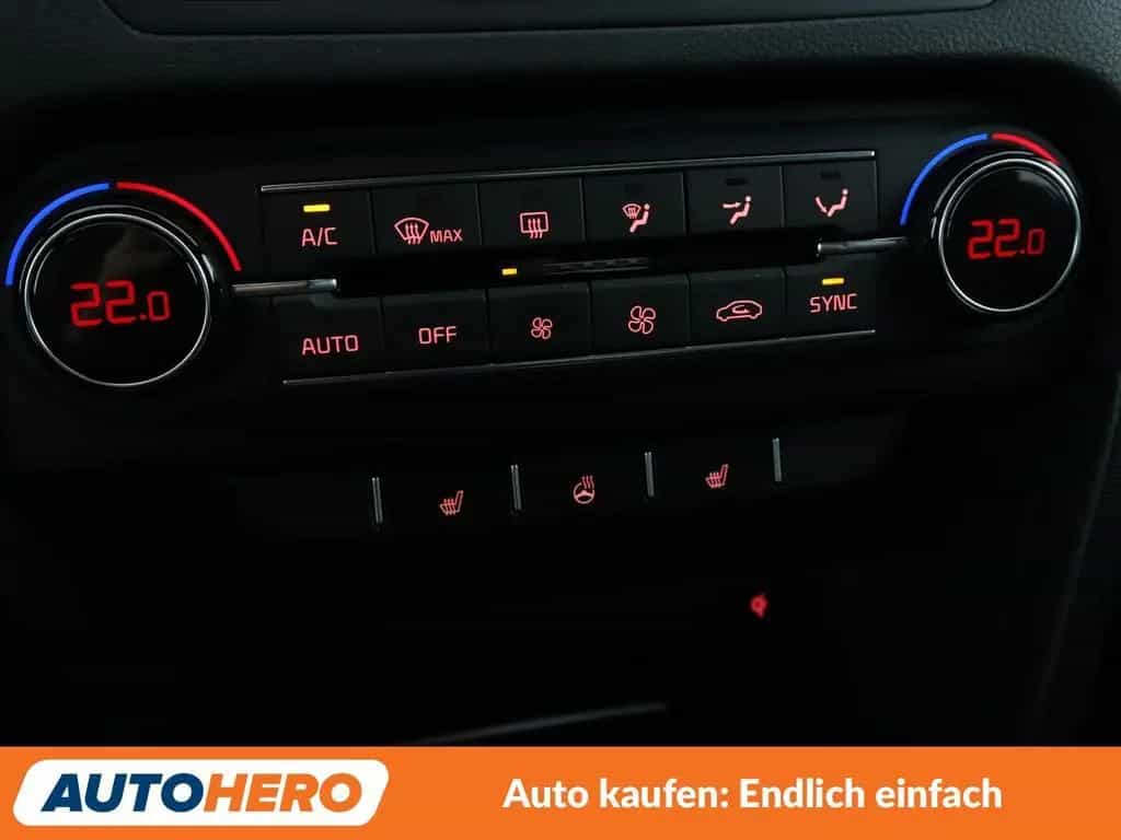 Kia Ceed 1.6 TGDI GT*NAVI*LED*TEMPO*PDC*SHZ* 07/2019-photo-19