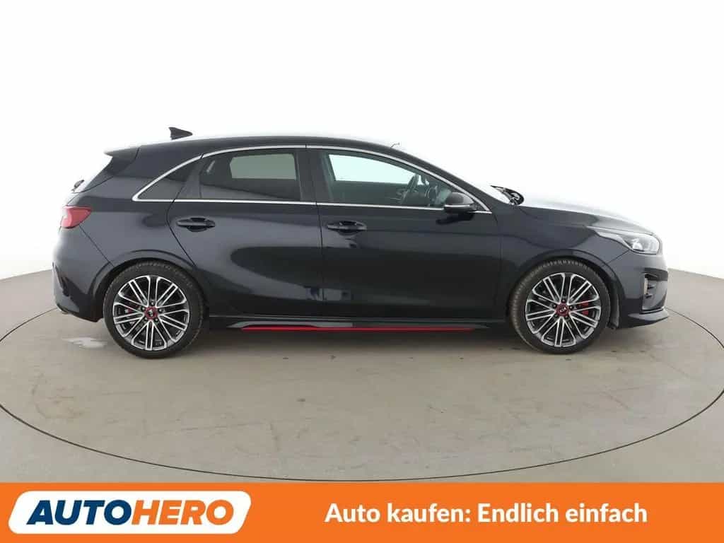 Kia Ceed 1.6 TGDI GT*NAVI*LED*TEMPO*PDC*SHZ* 07/2019-photo-3